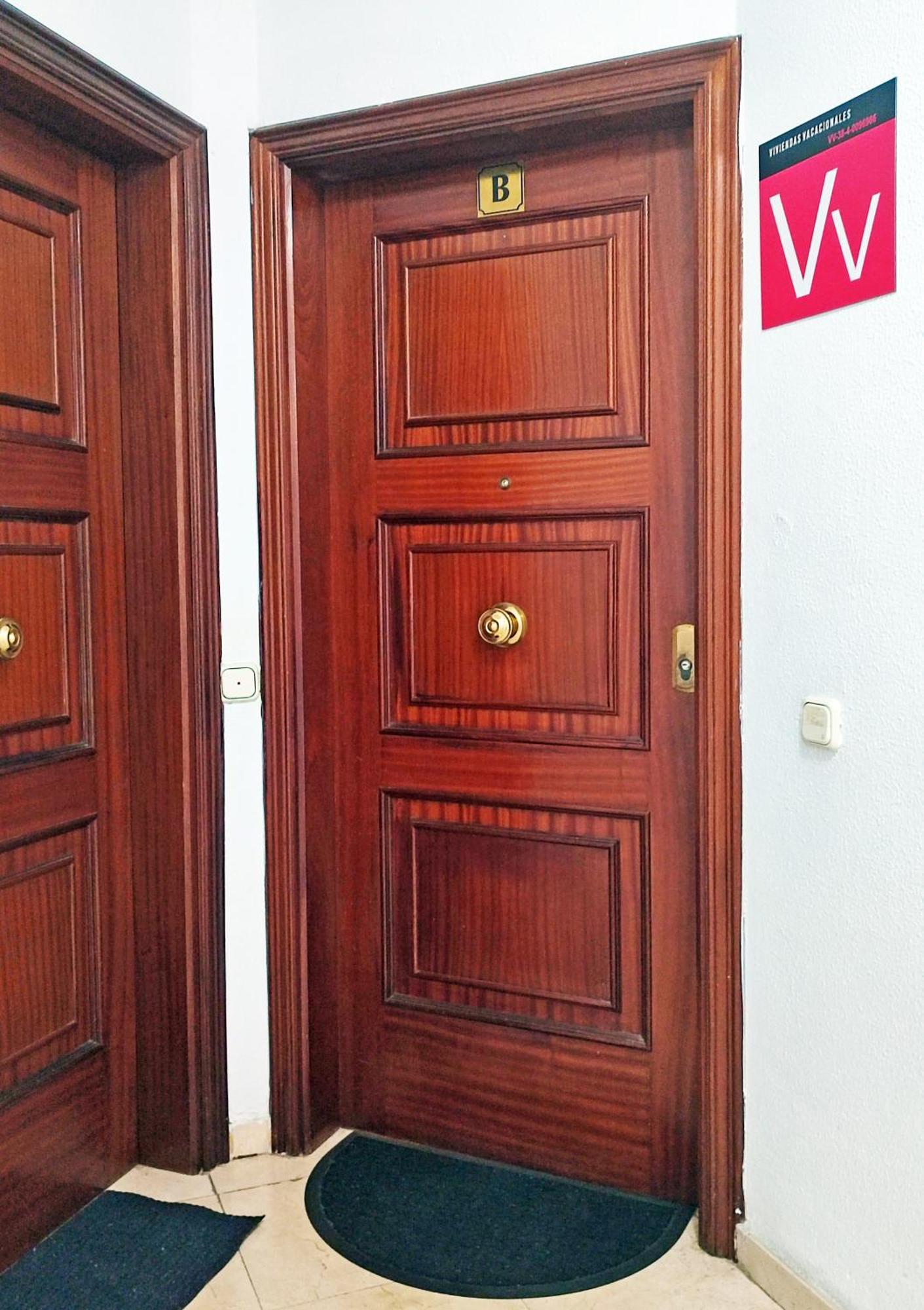 Santa Cruz De Tenerife, Piso Centrico, Amplio Y Con Garaje Eksteriør billede